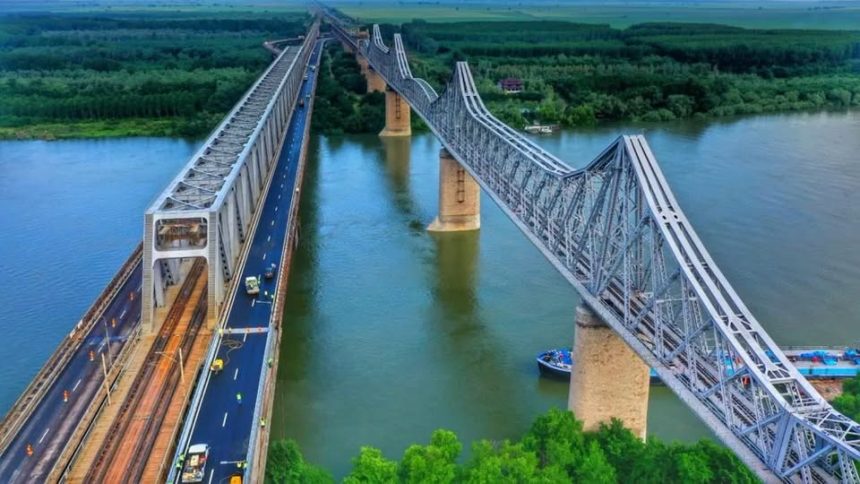 Dunărea se traversează fără barieră la plată