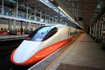 Tren de mare viteză în România